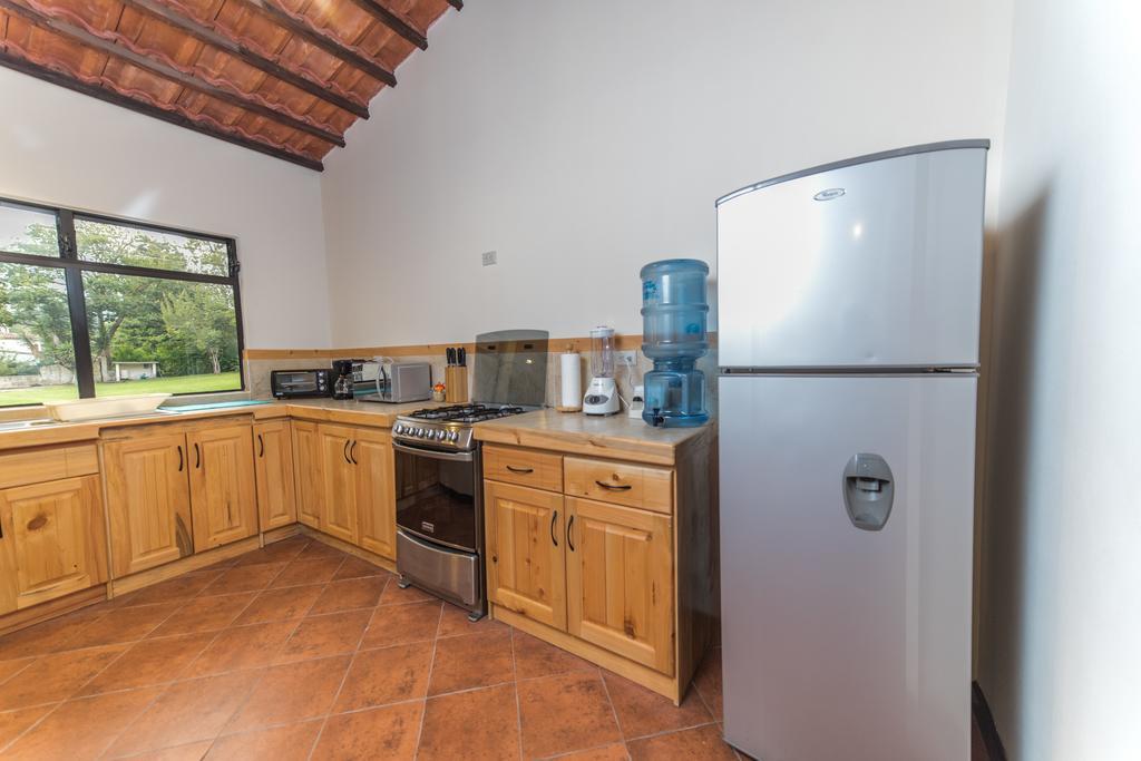 Villas Jucanya Super Higienizadas Panajachel Room photo