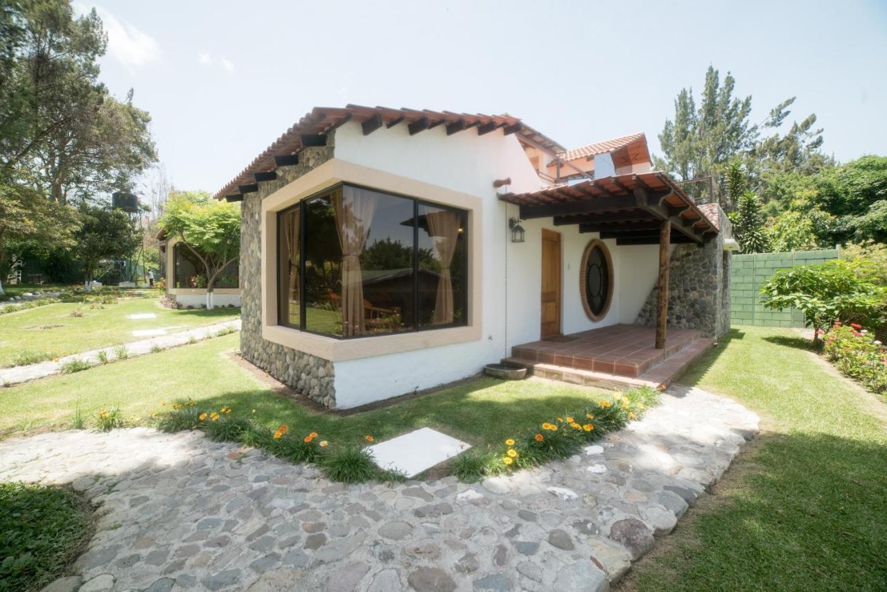 Villas Jucanya Super Higienizadas Panajachel Exterior photo