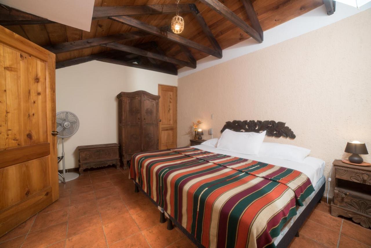 Villas Jucanya Super Higienizadas Panajachel Exterior photo